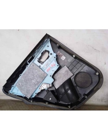 GUARNECIDO PUERTA TRASERA DERECHA TOYOTA AURIS...