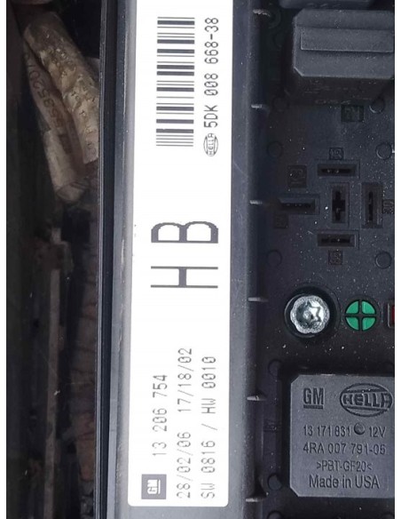 CAJA RELES / FUSIBLES OPEL ASTRA H BERLINA - 244416