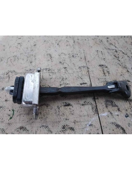 RETENEDOR PUERTA TOYOTA AURIS (E18) - 194853