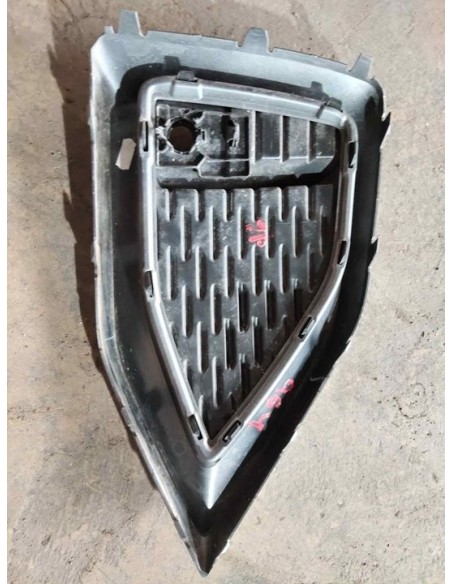 MOLDURA PARAGOLPE DELANTERA AUDI Q2 (GAG) - 254350