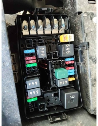 CAJA RELES / FUSIBLES AUDI Q2 (GAG) - 254380