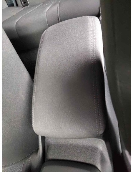 APOYABRAZOS CENTRAL AUDI Q2 (GAG) - 254422