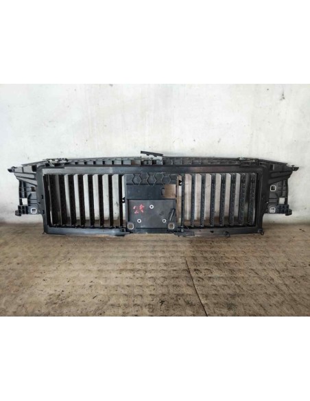 REJILLA PARAGOLPES DELANTERO MERCEDES-BENZ CLASE C (BM 206) FAMILIAR - 245840