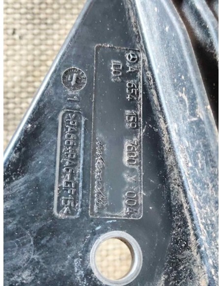 MOLDURA MERCEDES-BENZ CLASE A (BM 176) - 251102