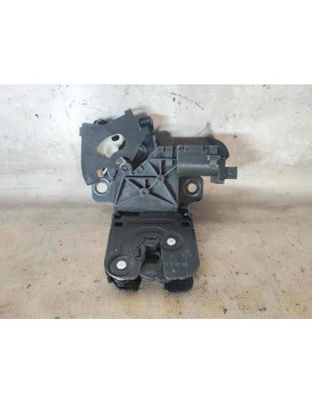 CERRADURA MALETERO / PORTON AUDI A3 (8P1) - 220502