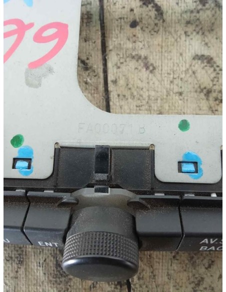 MANDO MULTIFUNCION TOYOTA AVENSIS BERLINA (T25) - 201102