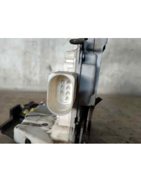 CERRADURA PUERTA TRASERA DERECHA AUDI A3 (8P1) - 137377