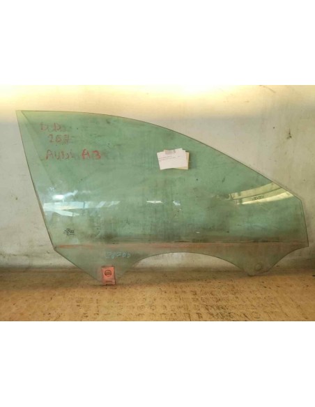 LUNA DELANTERA DERECHA AUDI A3 (8P1) - 137408