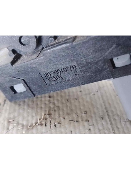 MANDO ELEVALUNAS TRASERO IZQUIERDO SSANGYONG KORANDO - 134175