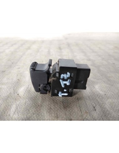 MANDO ELEVALUNAS TRASERO IZQUIERDO KIA SORENTO...