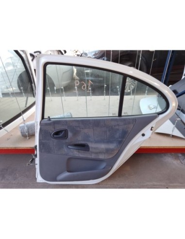 PUERTA TRASERA DERECHA RENAULT MEGANE I FASE 2...