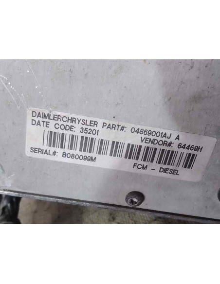 CAJA RELES / FUSIBLES CHRYSLER VOYAGER (RG) - 202907