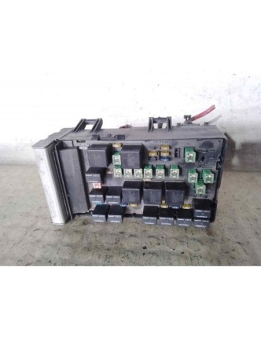 CAJA RELES / FUSIBLES CHRYSLER VOYAGER (RG) -...