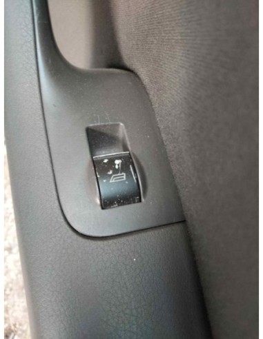 MANDO ELEVALUNAS TRASERO DERECHO AUDI A4 AVANT...