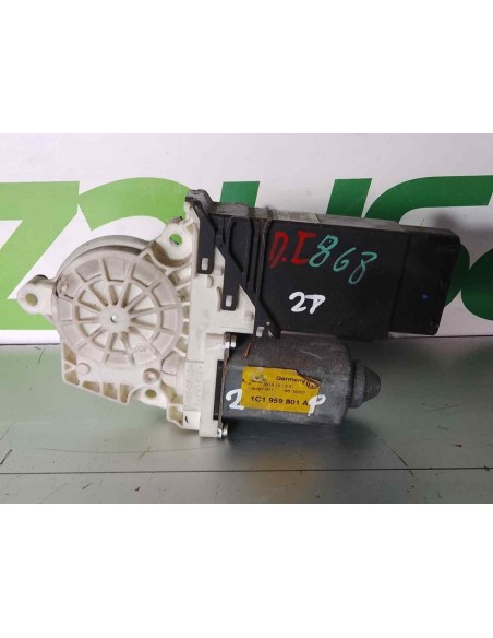 MOTOR ELEVALUNAS DELANTERO IZQUIERDO VOLKSWAGEN GOLF IV BERLINA (1J1)(10 1997) - 234014