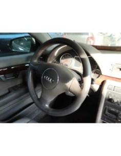 VOLANTE AUDI A4 AVANT (8E) - 251684