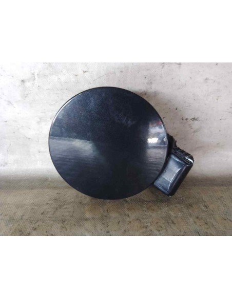 TAPA EXTERIOR COMBUSTIBLE HYUNDAI SANTA FE (CM) - 196976