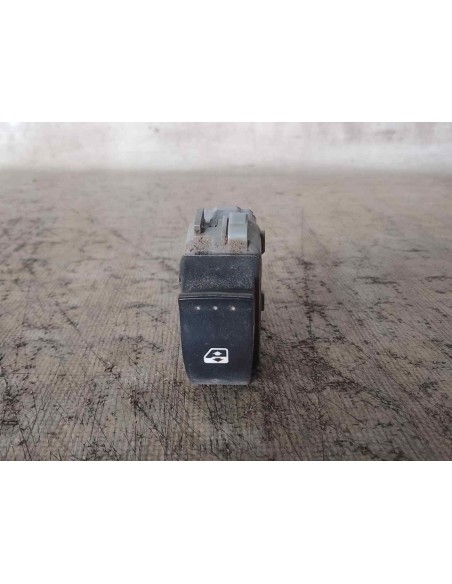 MANDO ELEVALUNAS DELANTERO DERECHO RENAULT ESPACE IV (JK0) - 165209