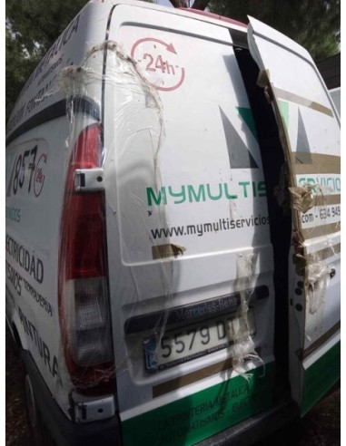 PUERTA TRASERA IZQUIERDA MERCEDES-BENZ VITO...