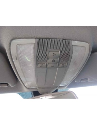 LUZ INTERIOR MERCEDES-BENZ CLASE C (BM 204)...