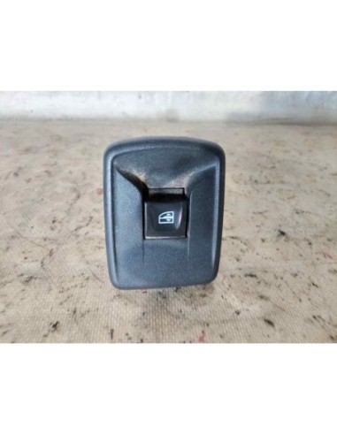 MANDO ELEVALUNAS DELANTERO DERECHO...