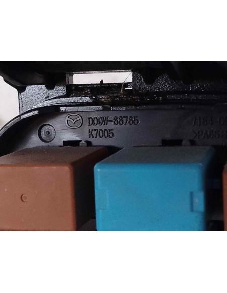 CAJA RELES / FUSIBLES MAZDA CX-3 (DK) - 182250