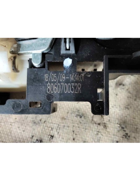 MANETA EXTERIOR DELANTERA IZQUIERDA RENAULT MEGANE III BERLINA 5P - 183685