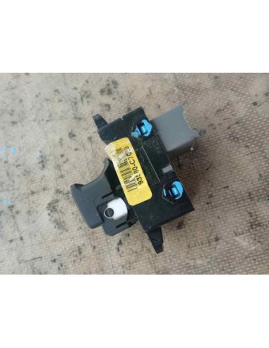 MANDO ELEVALUNAS TRASERO DERECHO HYUNDAI I20...