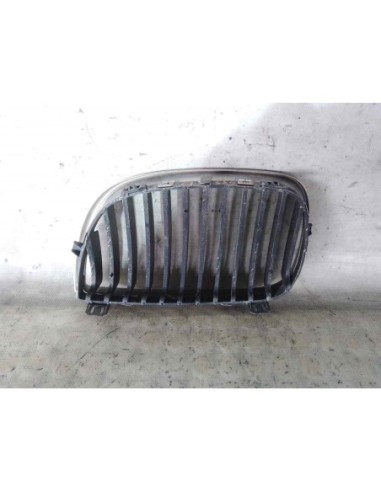 REJILLA PARAGOLPES DERECHA BMW SERIE 1 BERLINA...