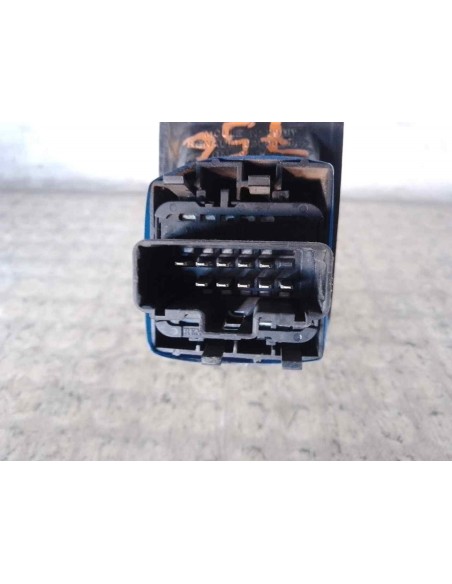 MANDO ELEVALUNAS DELANTERO IZQUIERDO OPEL VIVARO - 215708