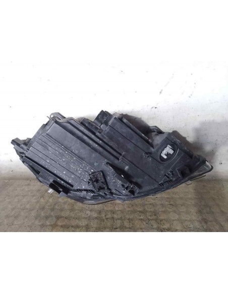 FARO IZQUIERDO MERCEDES-BENZ CLASE CLA (BM 117) - 217517