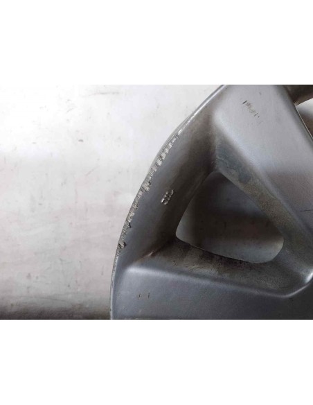 LLANTA TOYOTA AVENSIS BERLINA (T25) - 200547