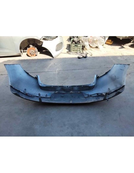 PARAGOLPES TRASERO RENAULT MEGANE III BERLINA 5P - 250100