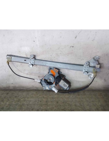 ELEVALUNAS DELANTERO IZQUIERDO NISSAN ALMERA (N16/E) - 176140