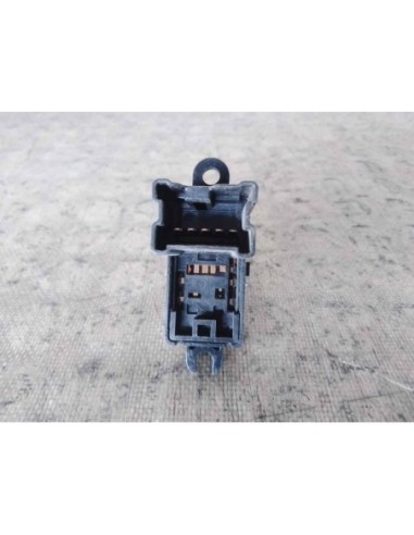 MANDO ELEVALUNAS DELANTERO DERECHO NISSAN JUKE...