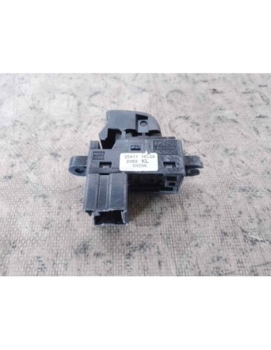 MANDO ELEVALUNAS DELANTERO DERECHO NISSAN JUKE...