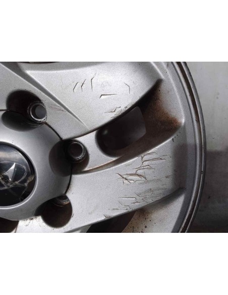 LLANTA HYUNDAI TERRACAN (HP) - 146233