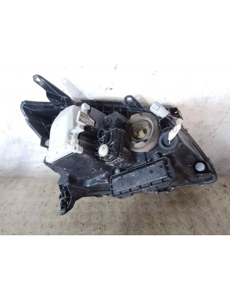 FARO IZQUIERDO TOYOTA AVENSIS BERLINA (T25) - 201878