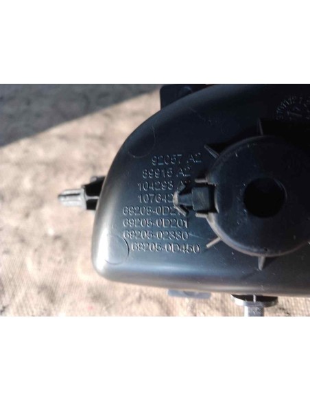 MANETA INTERIOR DELANTERA DERECHA TOYOTA AURIS (E18) - 194900