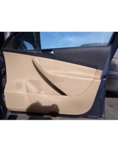 GUARNECIDO PUERTA DELANTERA DERECHA VOLKSWAGEN PASSAT...