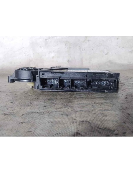 MOTOR ELEVALUNAS DELANTERO DERECHO AUDI A4 BERLINA (8E) - 212135