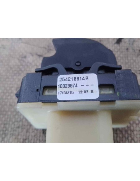 MANDO ELEVALUNAS DELANTERO DERECHO RENAULT CAPTUR I - 236487