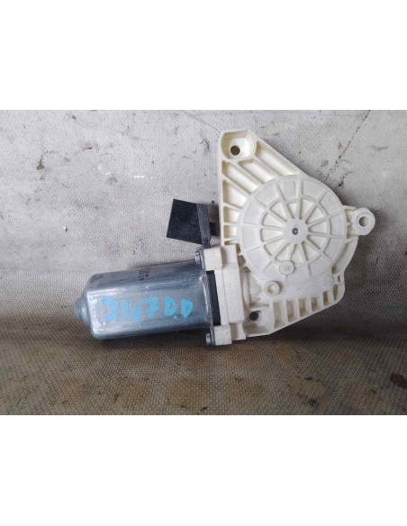 MOTOR ELEVALUNAS DELANTERO DERECHO MERCEDES-BENZ CLASE B (BM 245) - 236212