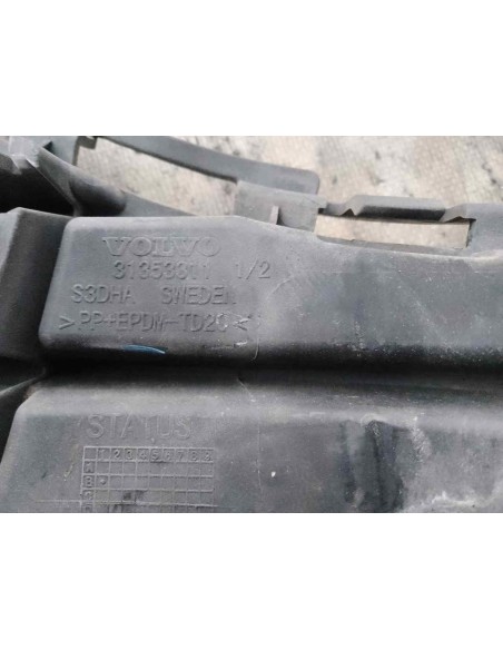 REJILLA DELANTERA VOLVO V40 - 221229