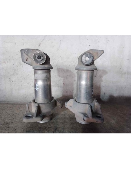 PUNTERA DELANTERA DERECHA DE PARAGOLPES AUDI A4 BERLINA (8E) - 100151