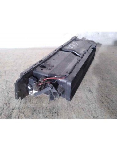 REJILLA AIREADORA AUDI A6 BERLINA (4B2) - 138425