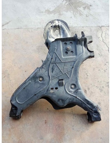 BRAZO SUSPENSION INFERIOR TRASERO DERECHO MERCEDES-BENZ VITO MIXTO (447) - 256024