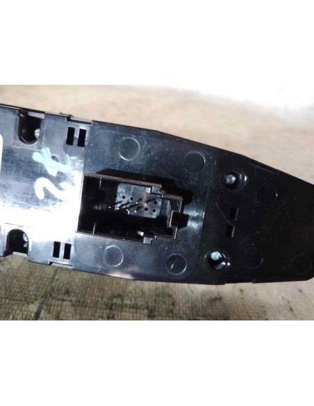 MANDO ELEVALUNAS DELANTERO IZQUIERDO BMW SERIE 5 GRAN TURISMO (F07) - 210597