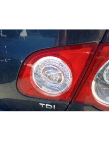 PILOTO TRASERO DERECHO VOLKSWAGEN PASSAT...