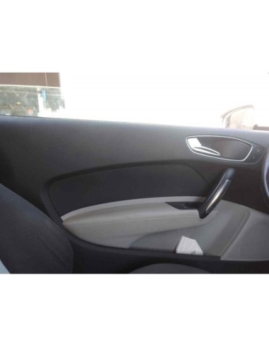 GUARNECIDO PUERTA DELANTERA IZQUIERDA AUDI A1...